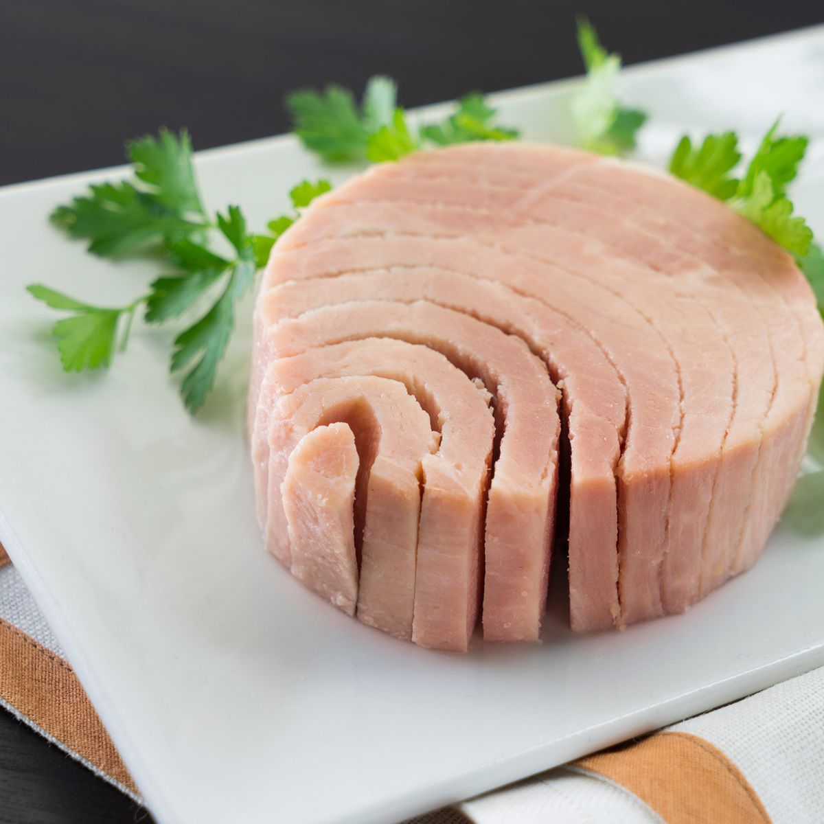 Filling and closing solutions for canned tuna processors | JBT Marel