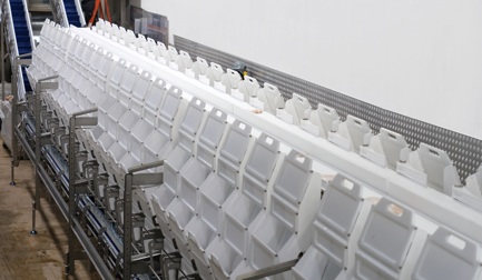 Agrosuper transforme 33 600 filets par heure avec des « MegaGraders »