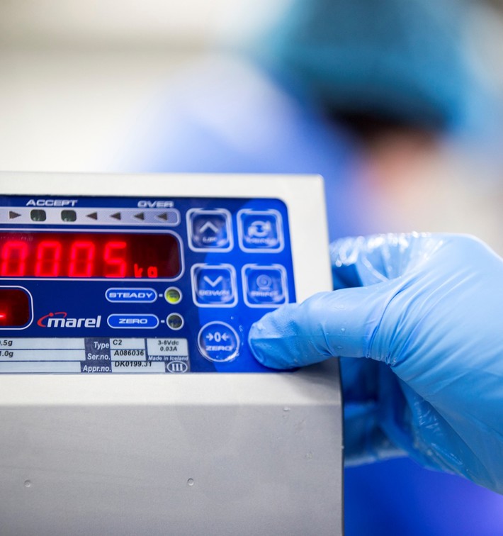 M1100 indicator, simple interface