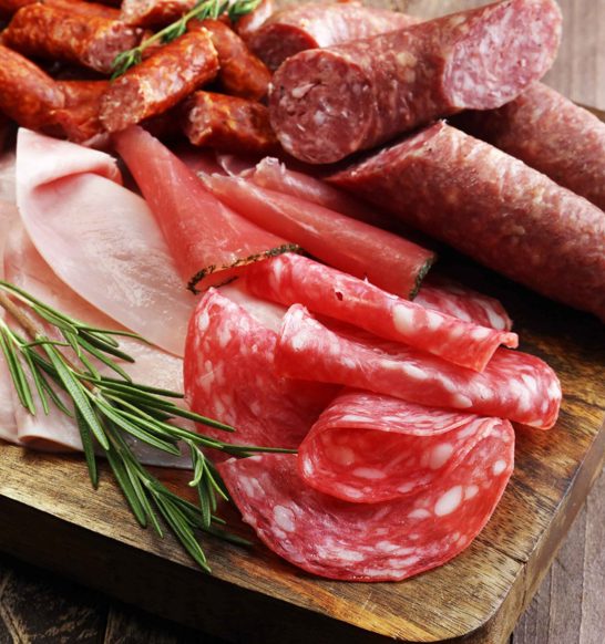 ADVANTEC_Deli-applications_hams_AdobeStock-scaled