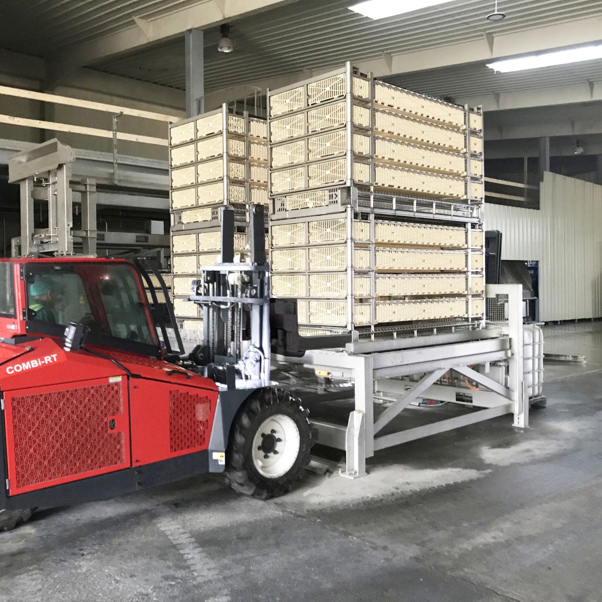 Live bird handling systems | JBT Marel